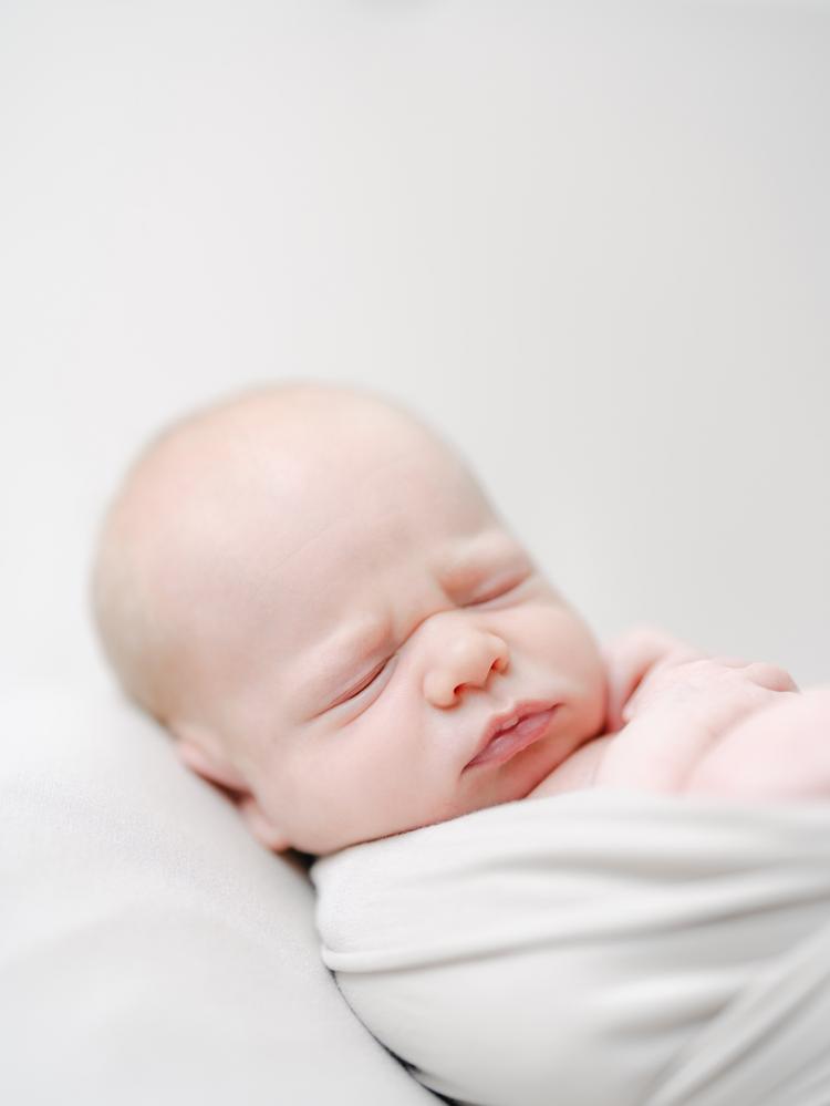Newborn photographer Stockholm